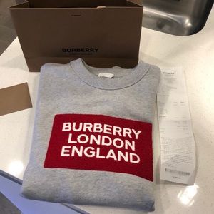 Burberry crewneck